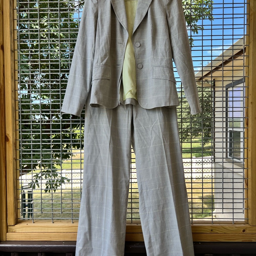 REBA Classic Gray Women’s  Suit - Two pieces for $12!?!???